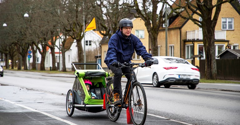 Nu använder 48 procent av cyklisterna i Norrbotten cykelhjälm
